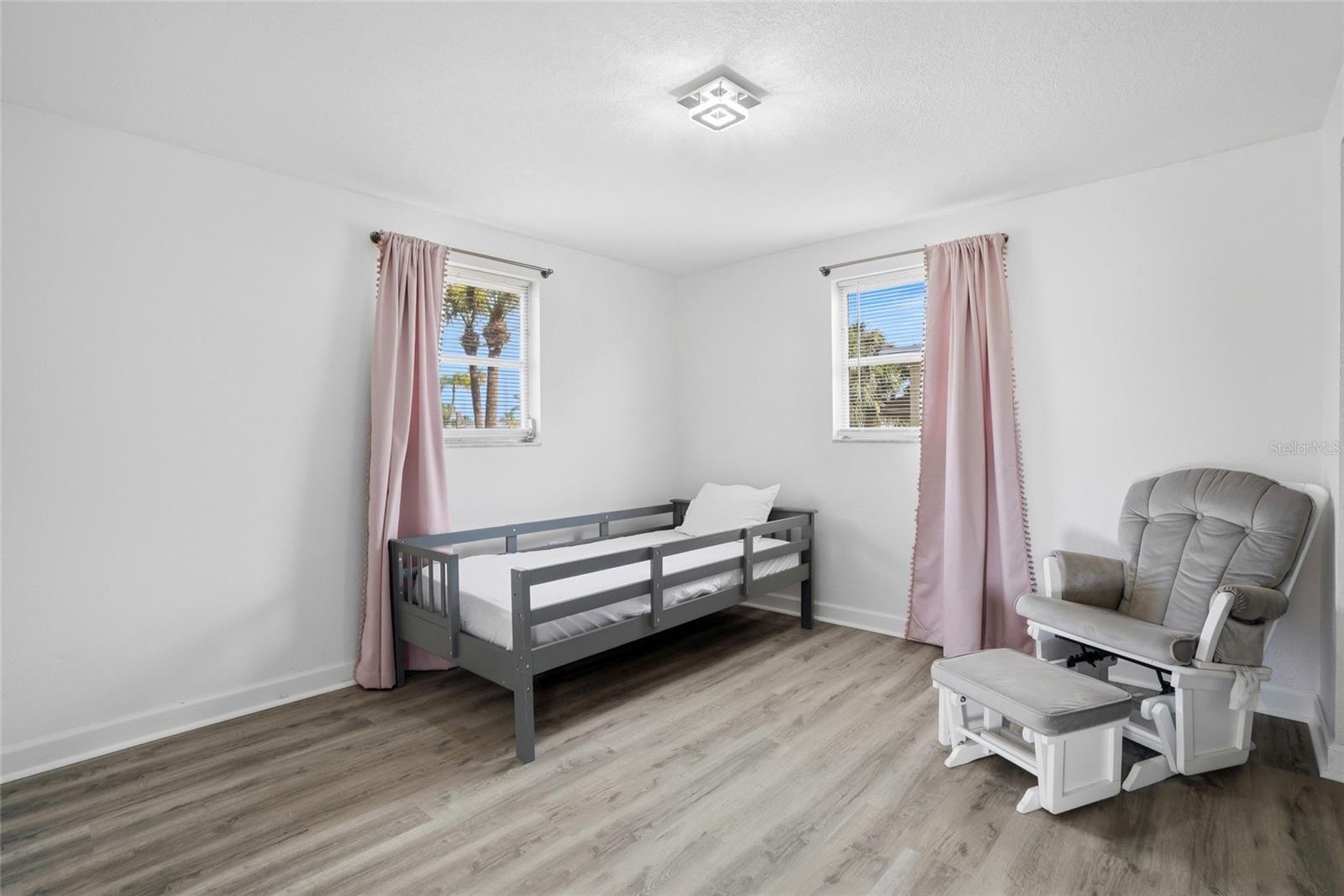 HERITAGE VILLAGE - Residential