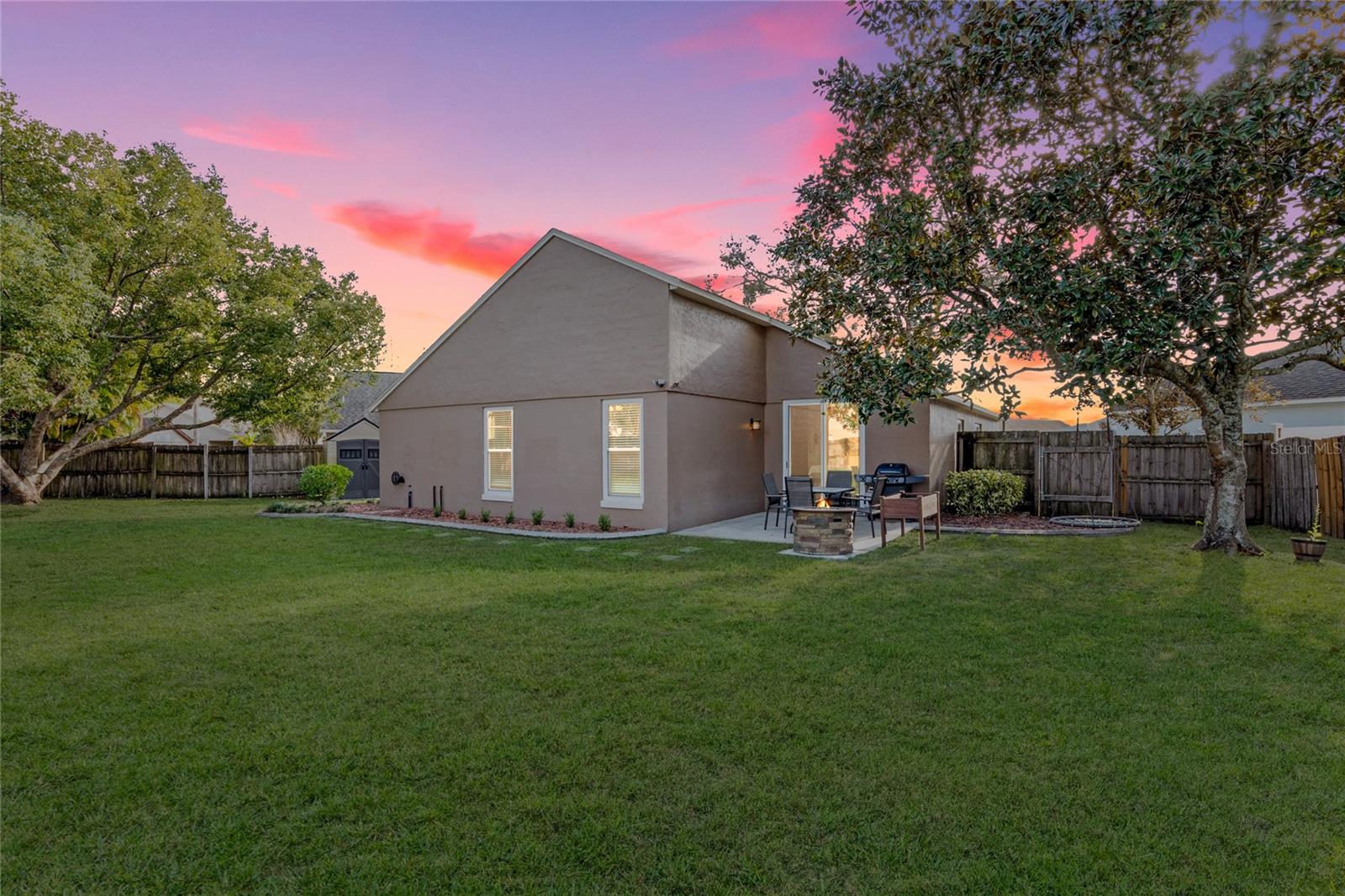 2058 CROSSCREEK COURT
