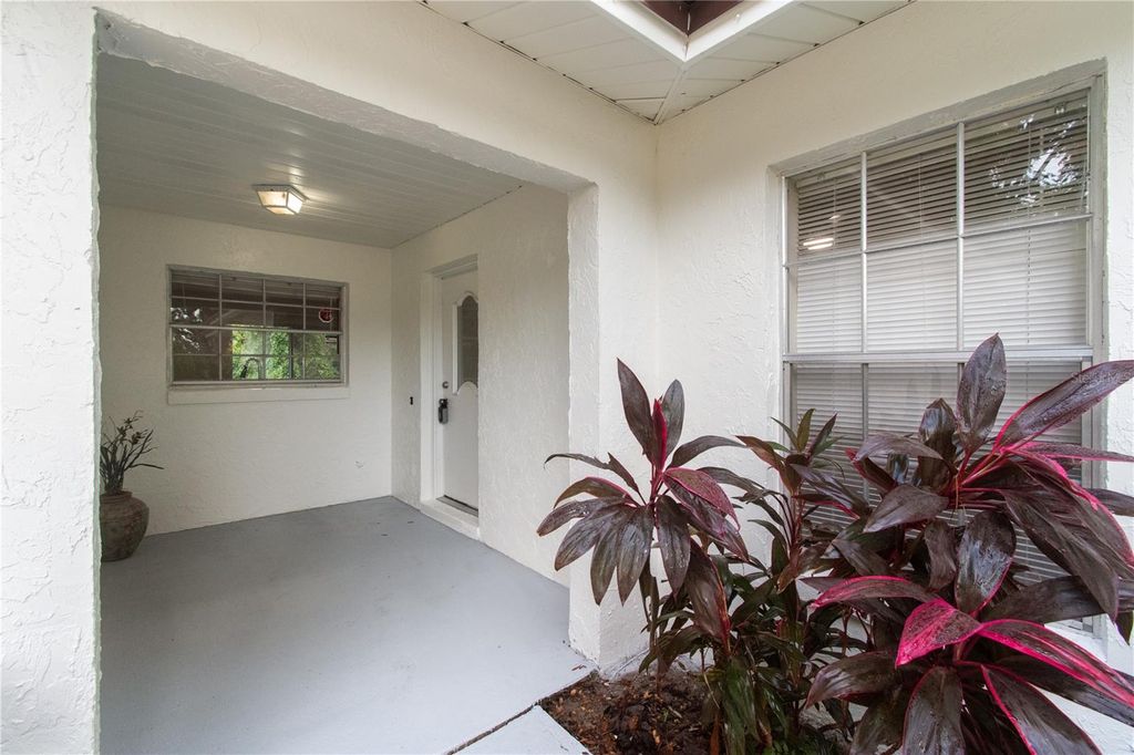 Photo of 905 Levee Court, Altamonte Springs, FL 32714 (MLS # O6350025)