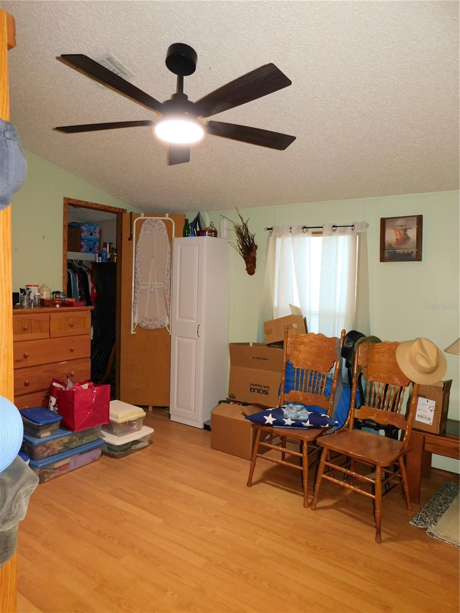 GREEN ACRES - Residential
