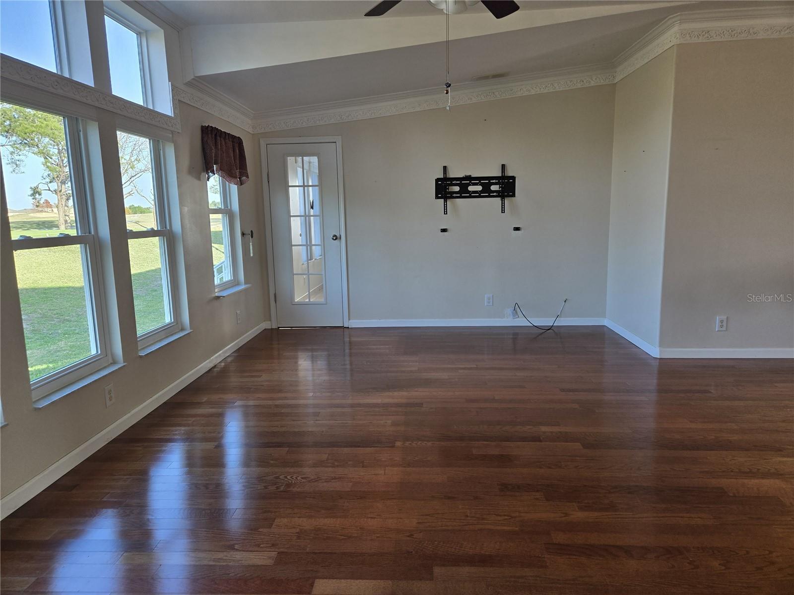 ZELLWOOD STATION COOP MH PARK - Residential