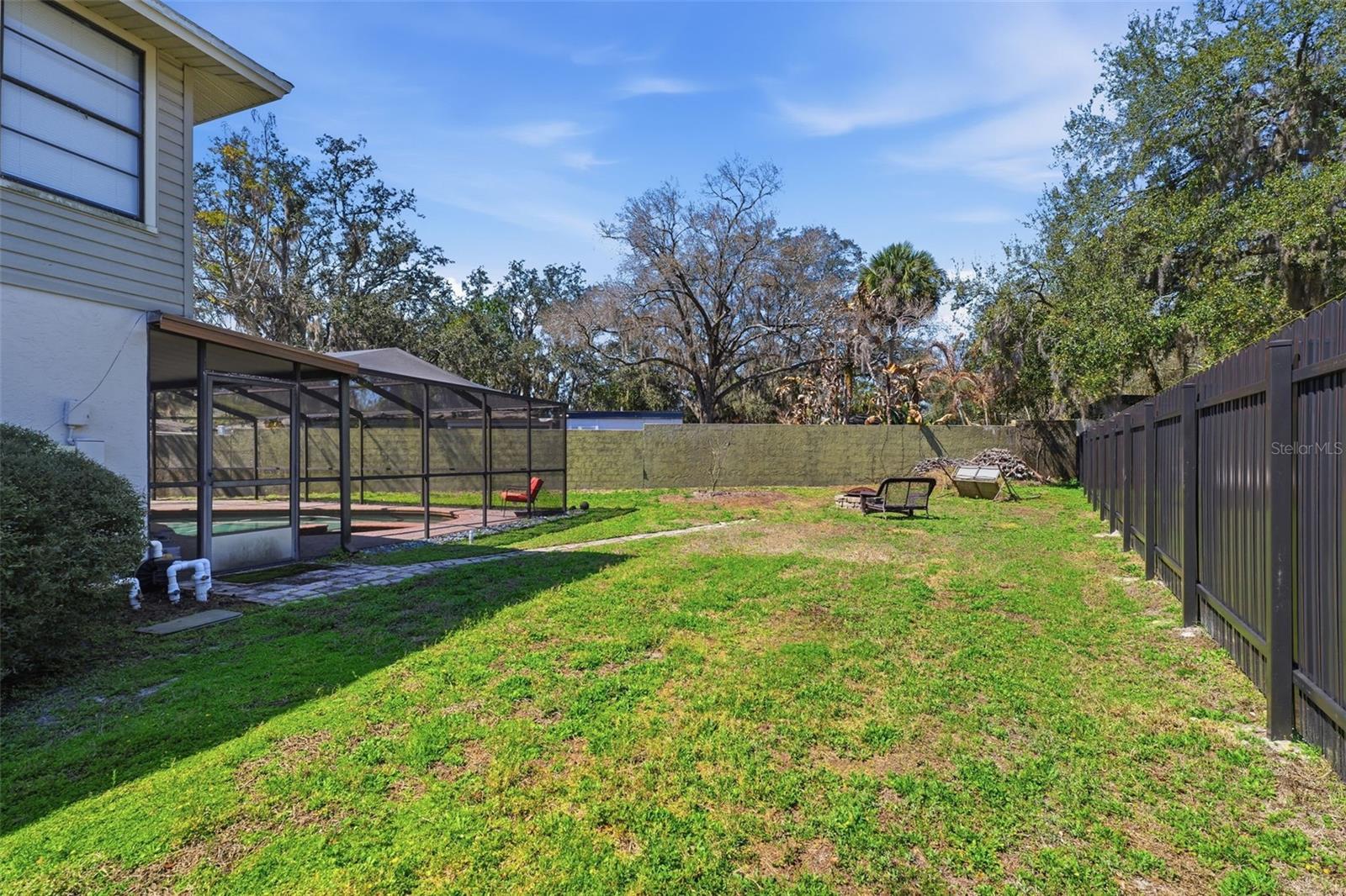 RAINTREE TERRACE ADD - Residential