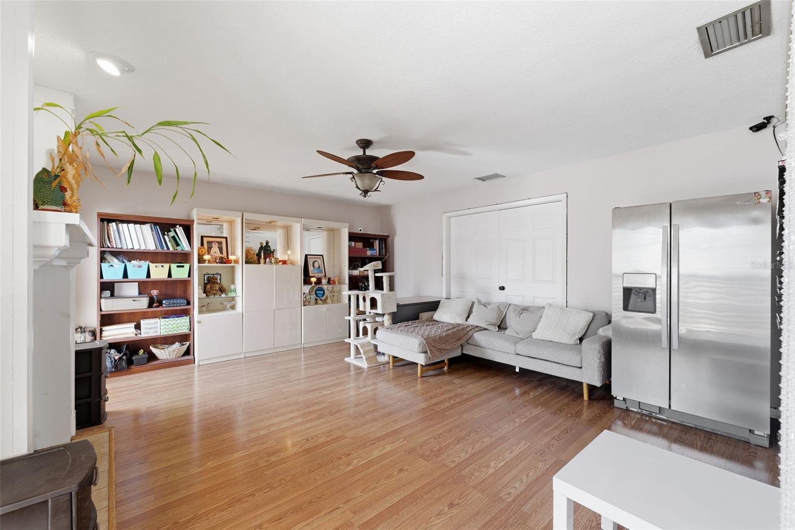 RAINTREE TERRACE ADD - Residential