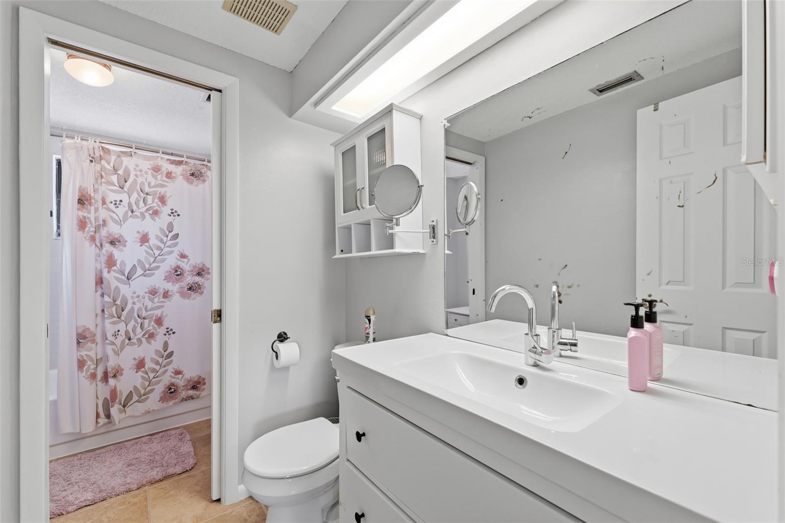 RAINTREE TERRACE ADD - Residential