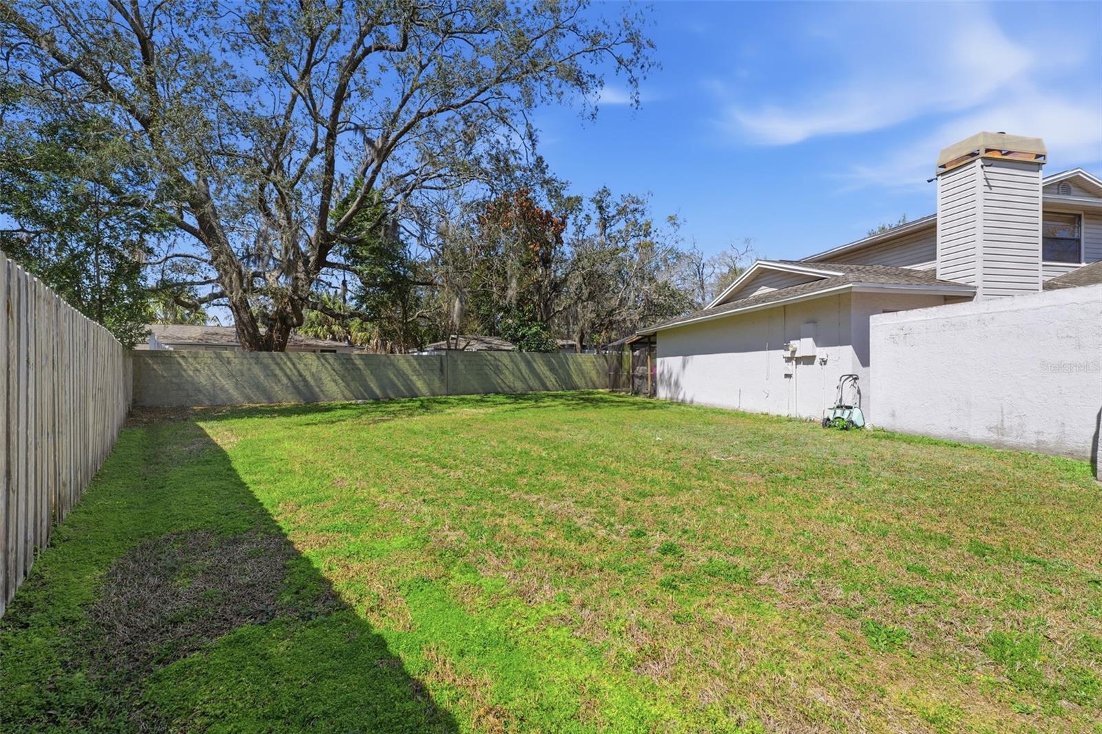 RAINTREE TERRACE ADD - Residential