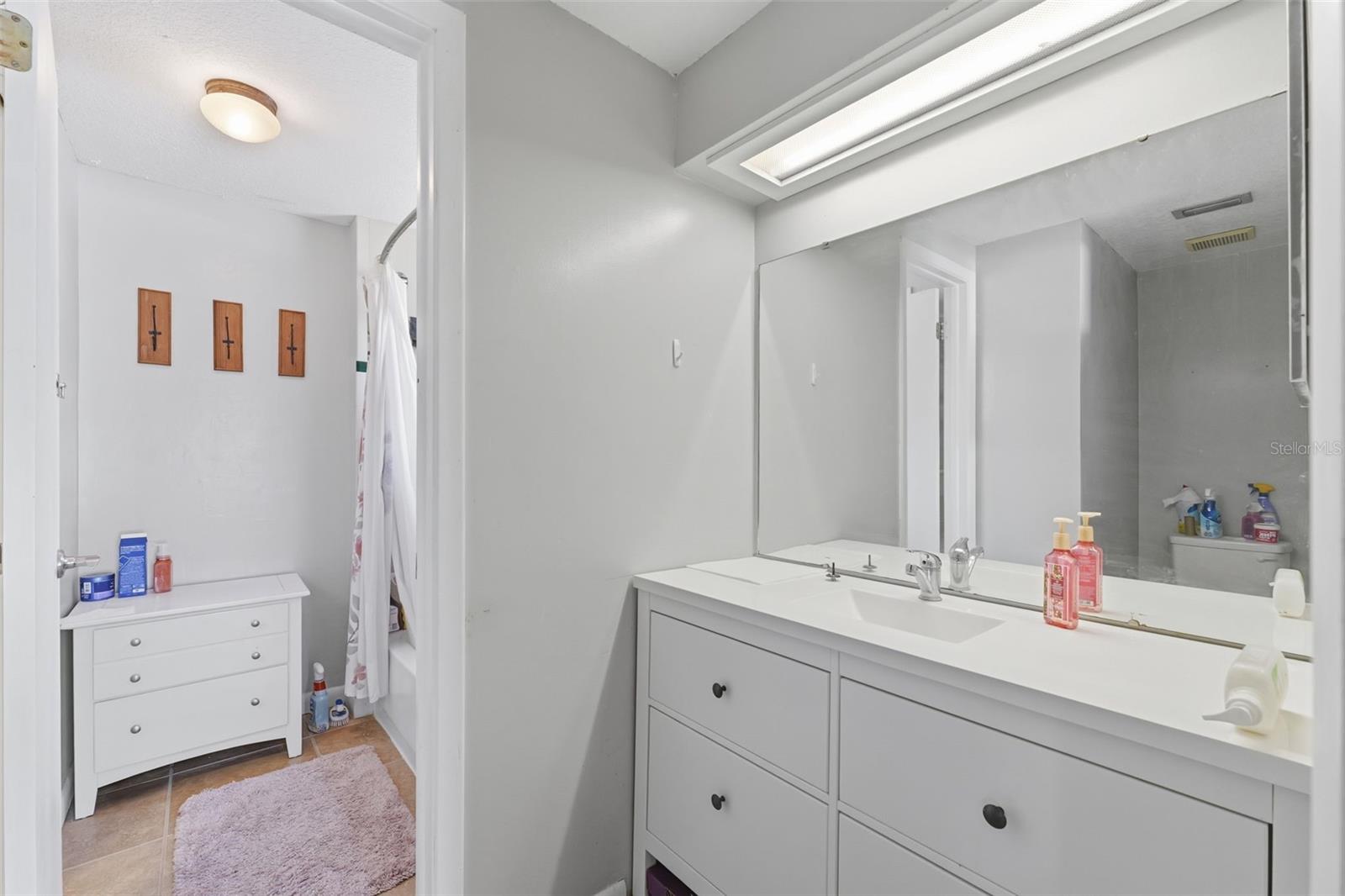 RAINTREE TERRACE ADD - Residential