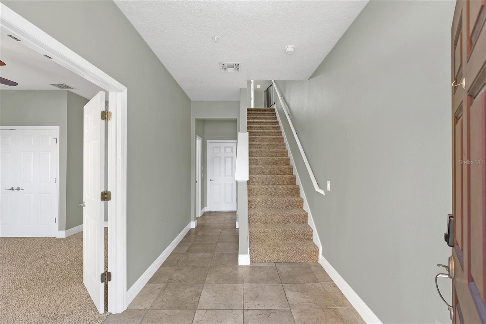 329 MEMPHIS CIRCLE