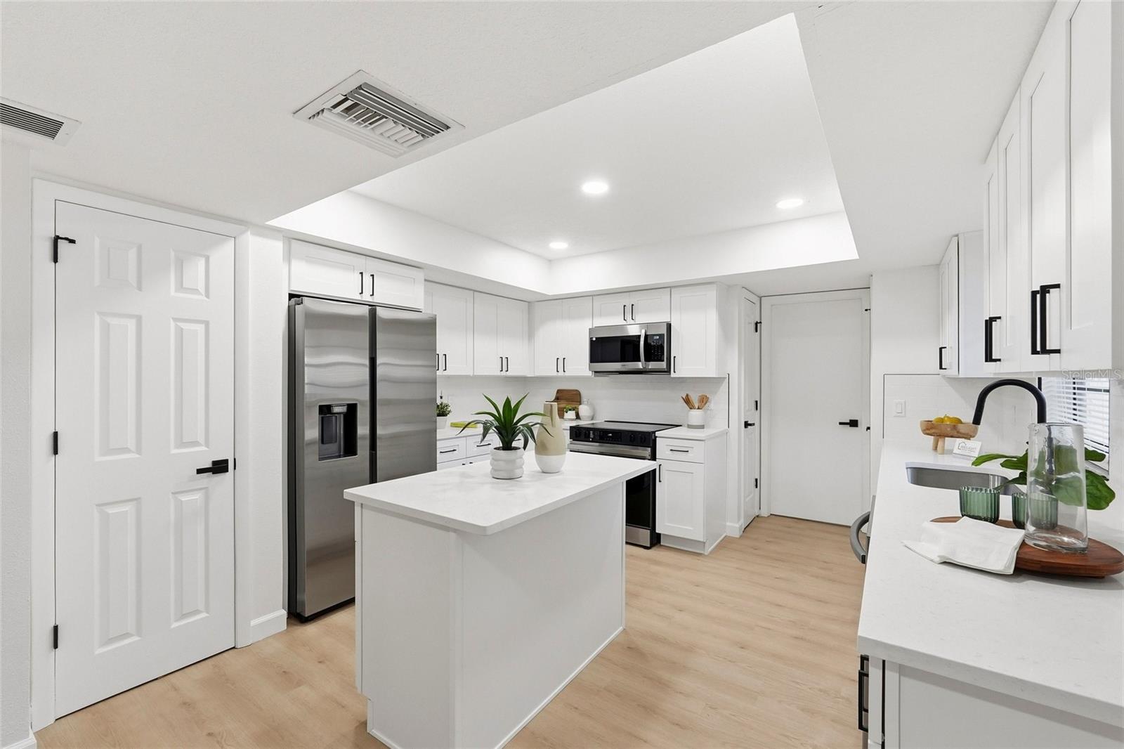 BRYAN OAKS - Residential