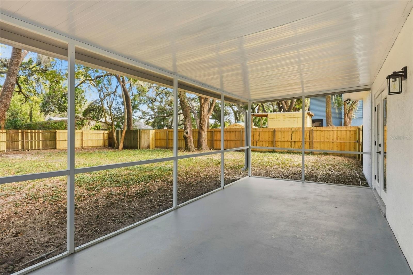 BRYAN OAKS - Residential