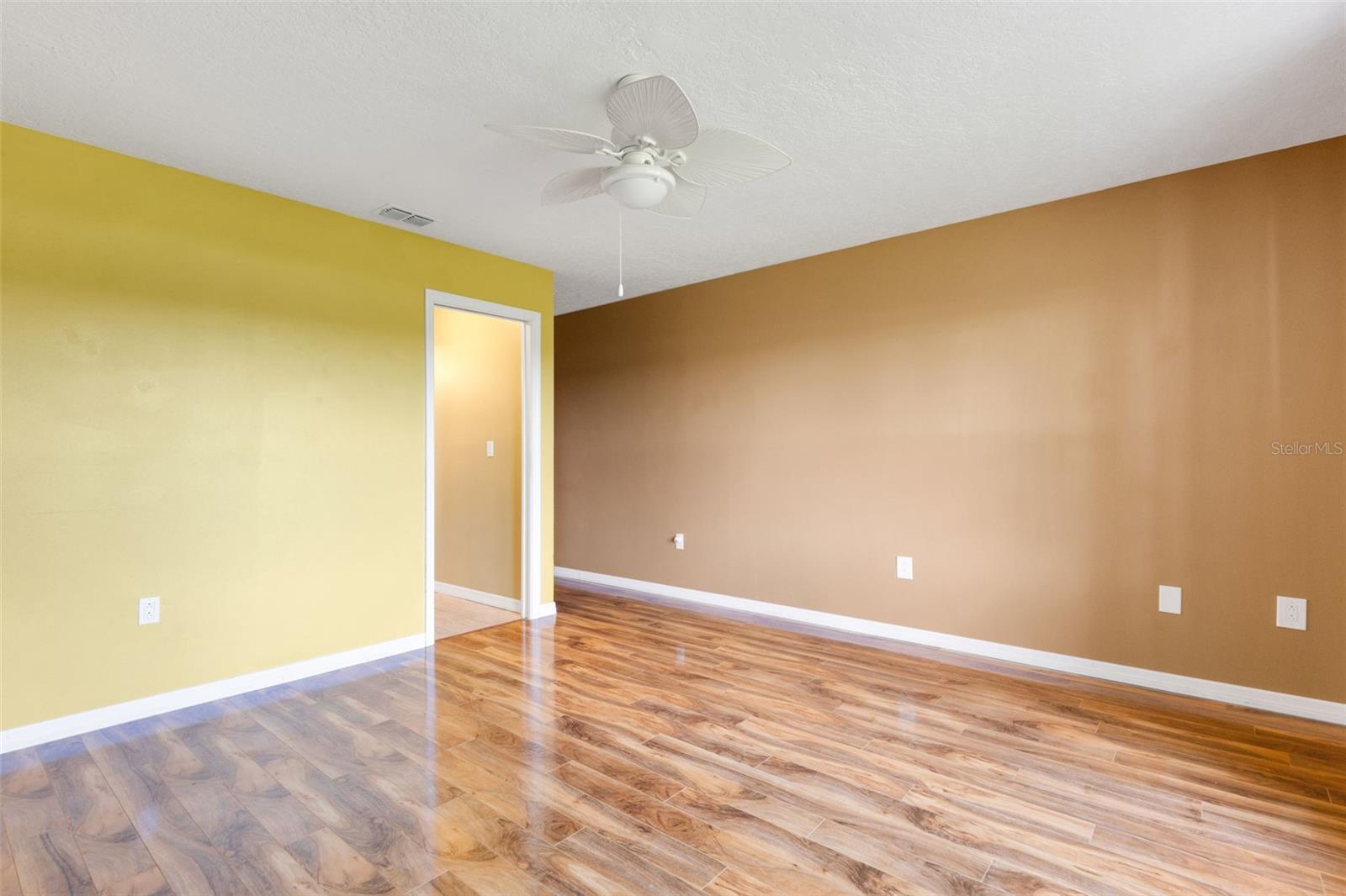 RIVER ISLES - Residential