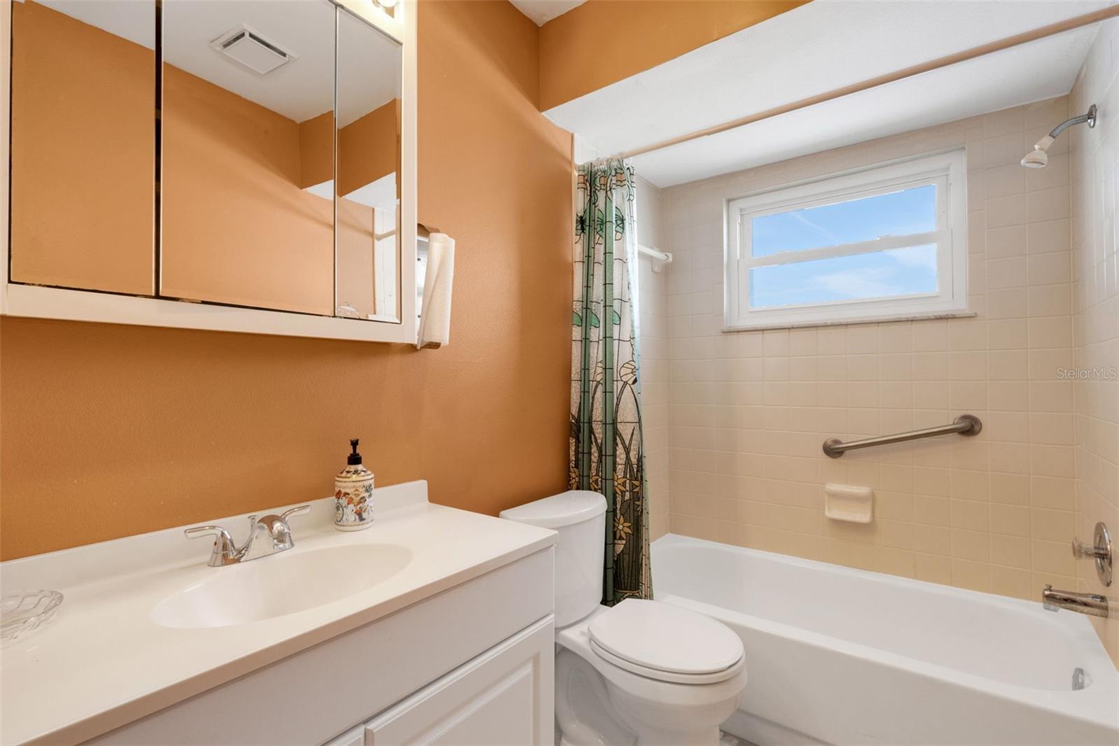 RIVER ISLES - Residential