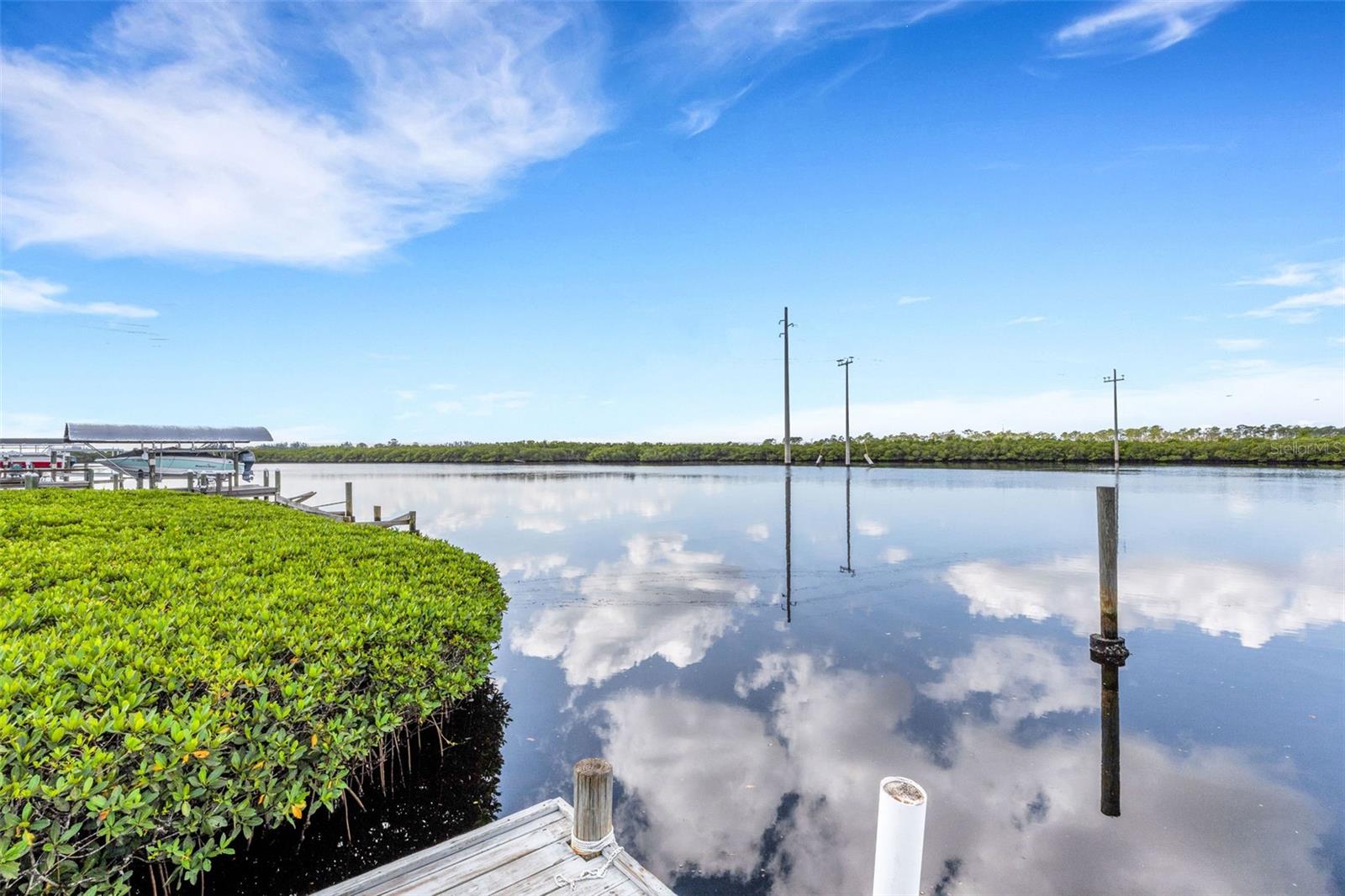 RIVER ISLES - Residential