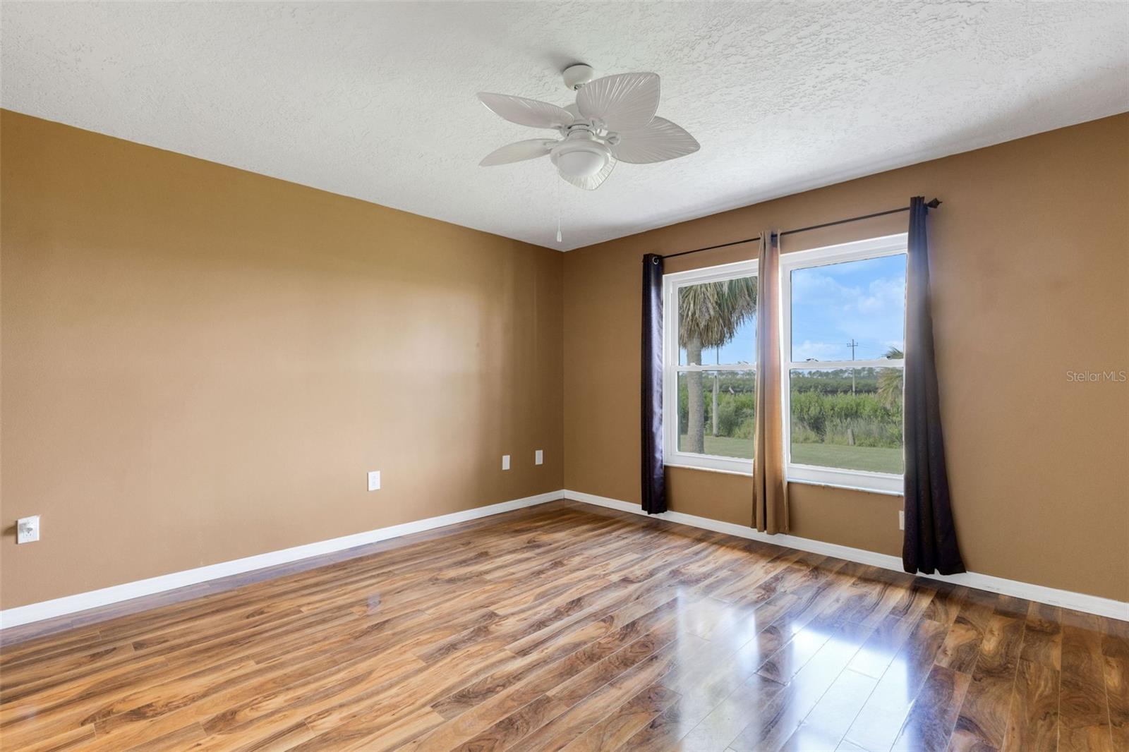 RIVER ISLES - Residential