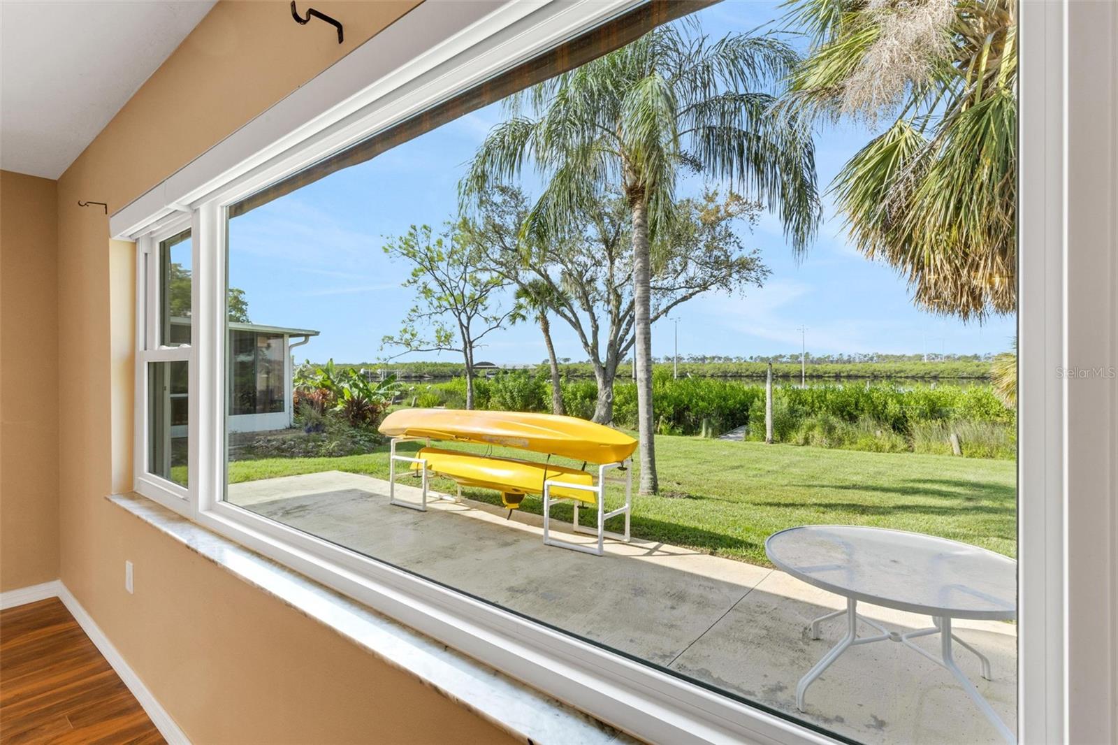 RIVER ISLES - Residential