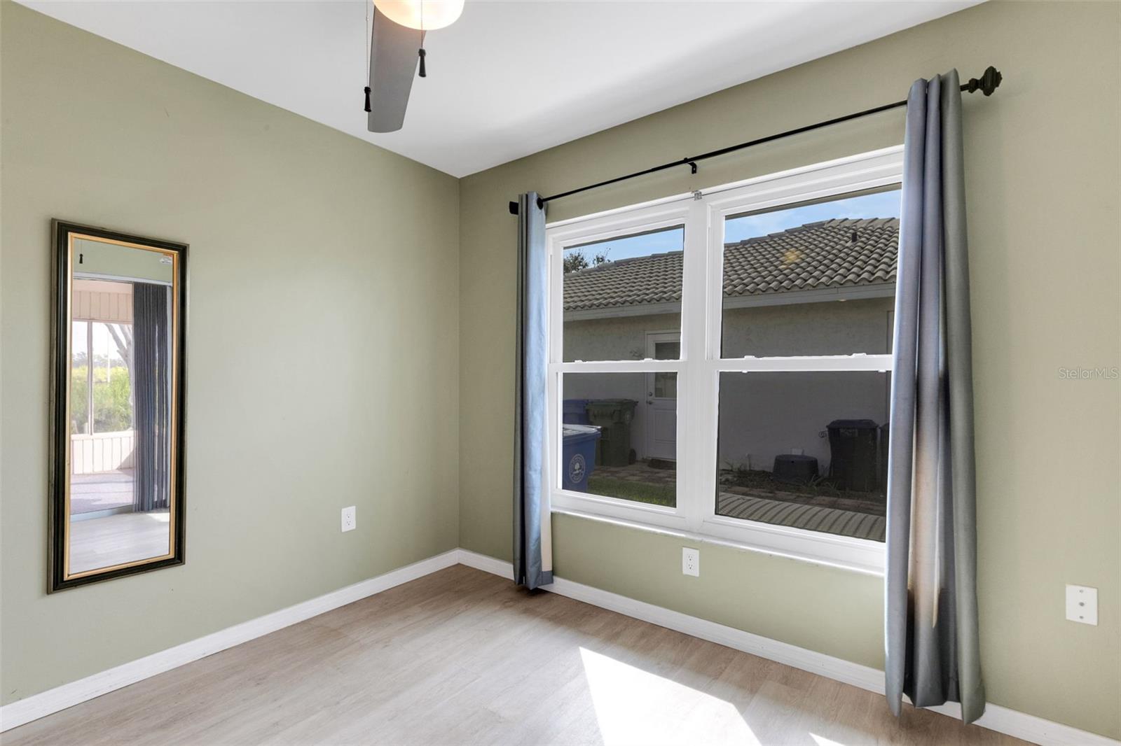 RIVER ISLES - Residential