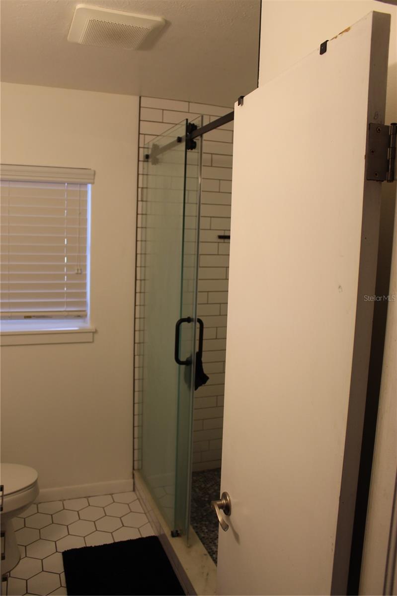 OAKFORD - Residential Lease