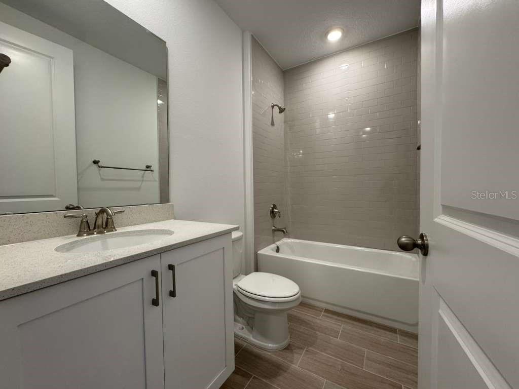 TRAILSIDE - Residential Lease