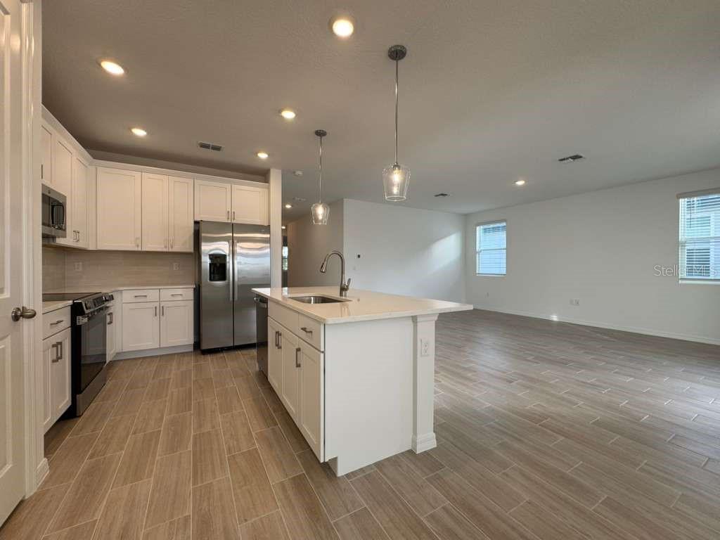 TRAILSIDE - Residential Lease