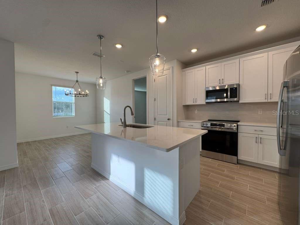 TRAILSIDE - Residential Lease