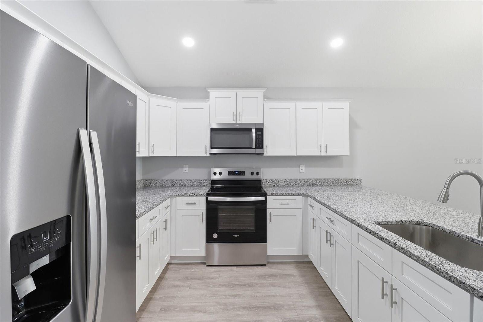 CITRUS SPGS UNIT 01 - Residential