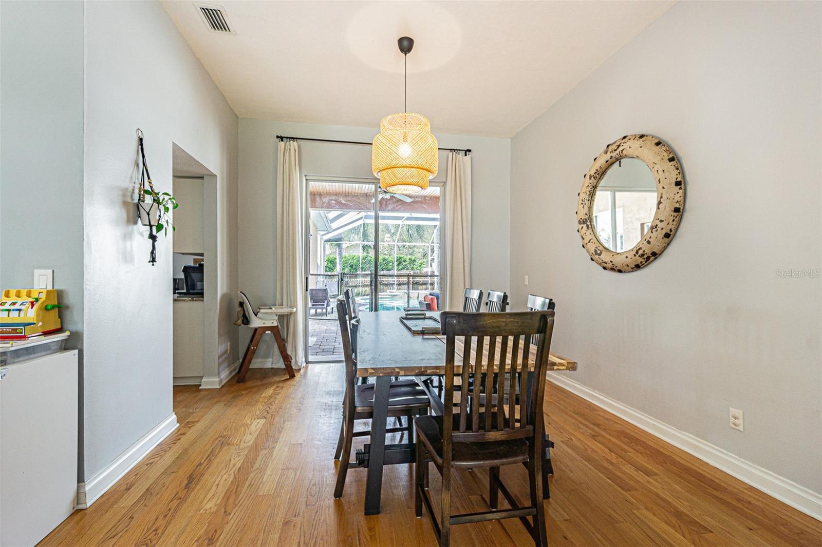 2706 BENT LEAF DRIVE