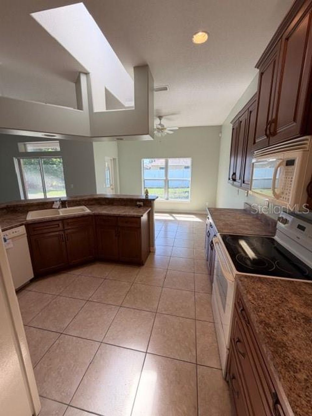 Photo of 9 Winterberry Place, Palm Coast, FL 32164 (MLS # V4948161)
