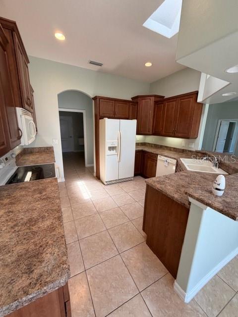 PINE LAKES - Residential