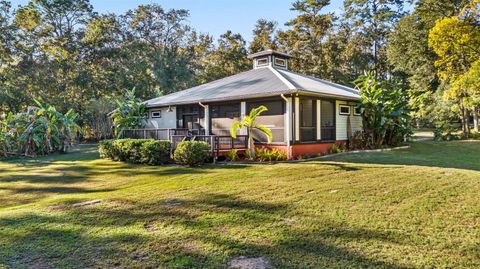 A home in BROOKSVILLE