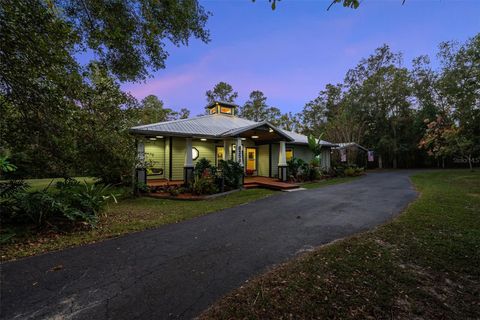 A home in BROOKSVILLE