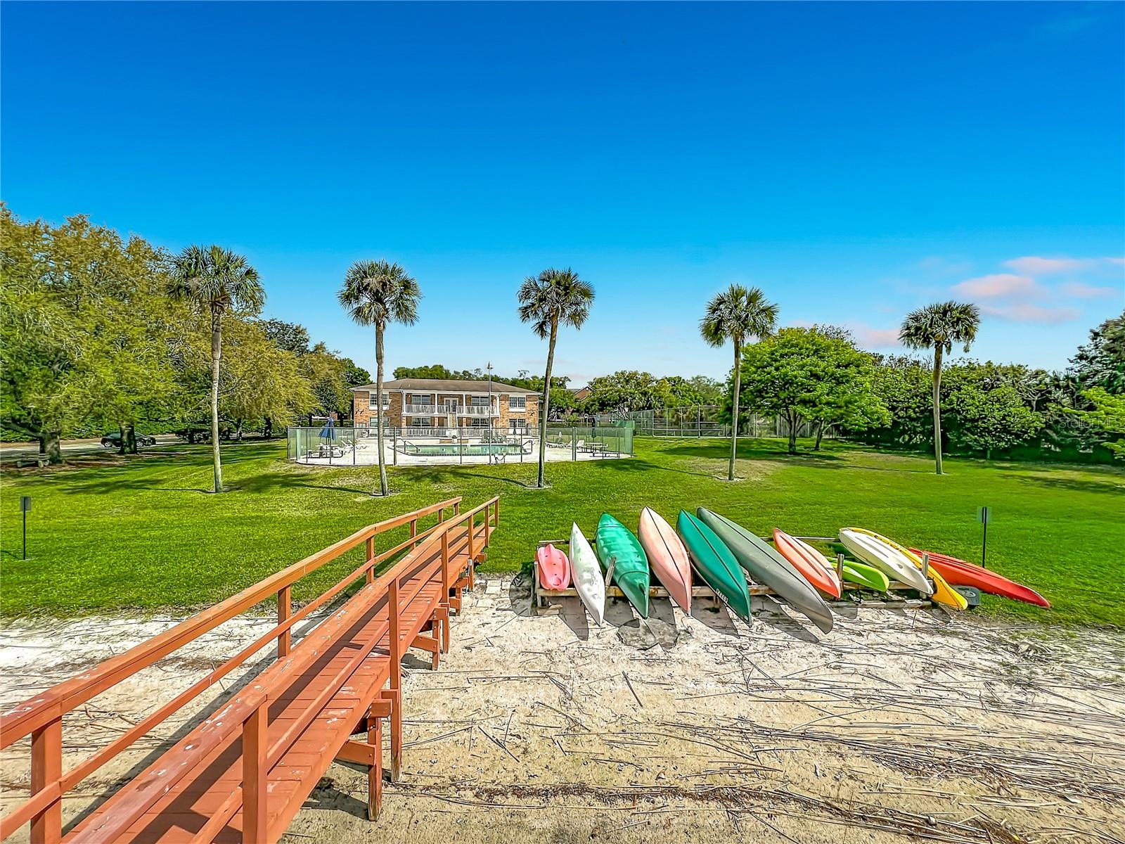 PLANTATION APTS ORLANDO - Residential