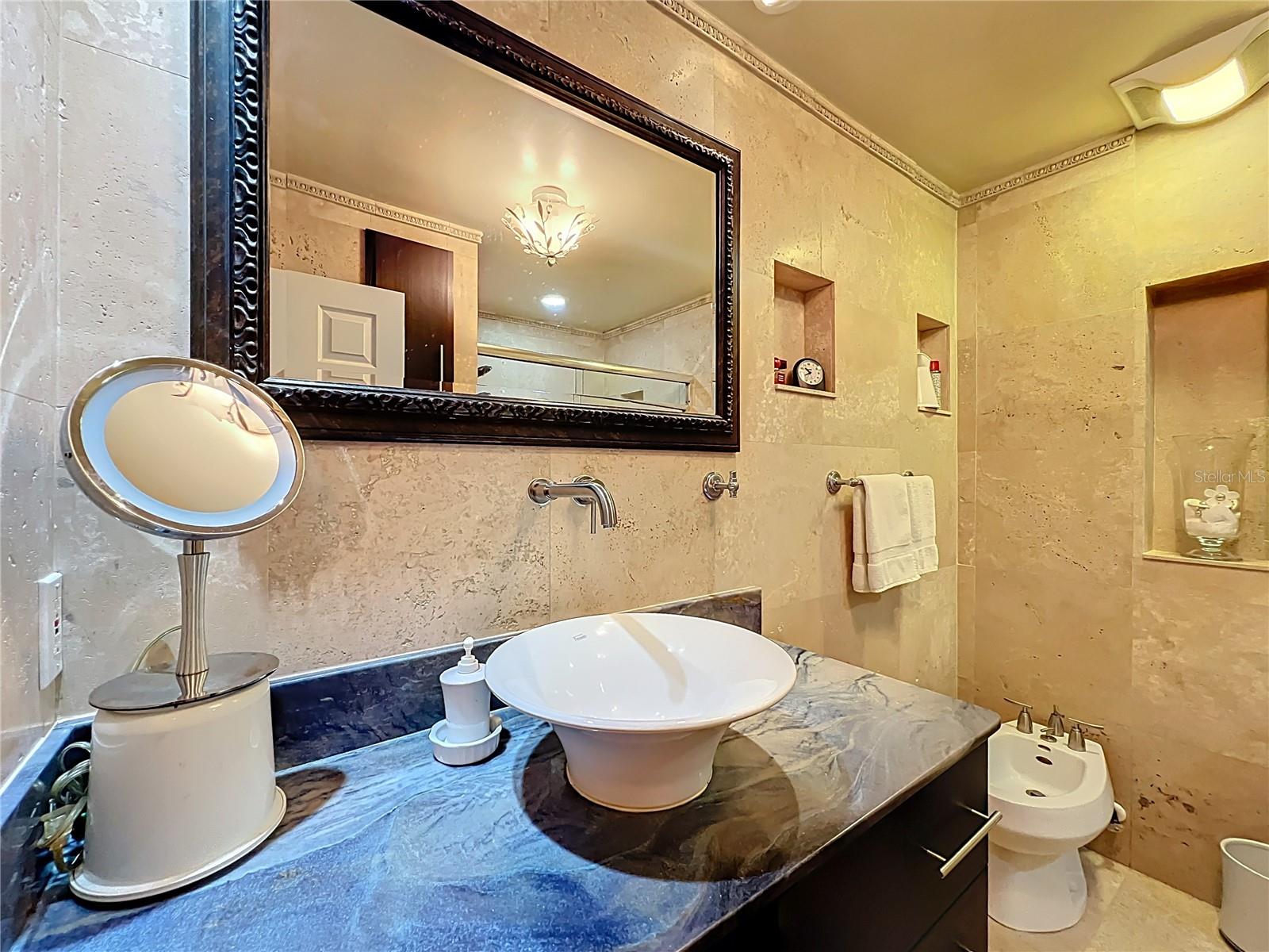 PLANTATION APTS ORLANDO - Residential