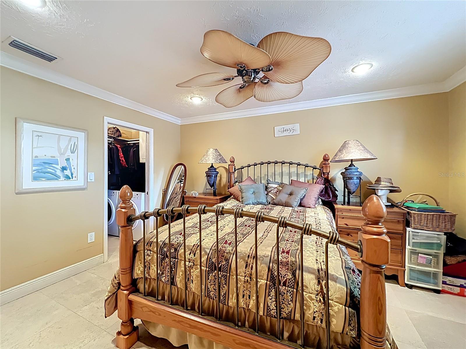 PLANTATION APTS ORLANDO - Residential