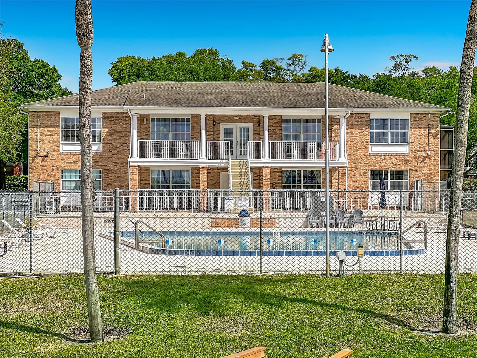 PLANTATION APTS ORLANDO - Residential