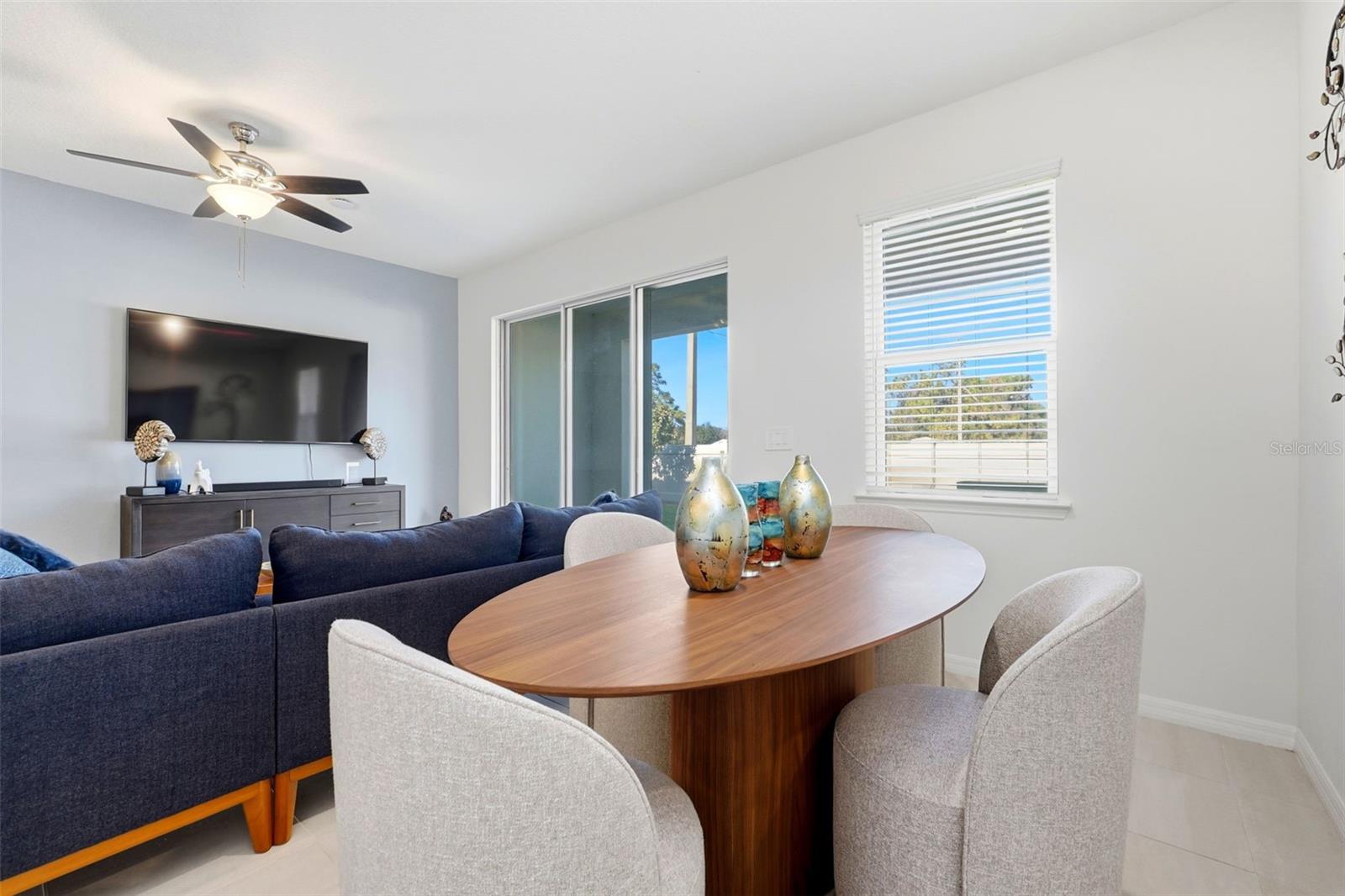 CREEKSIDE TOWNHOMES - Residential Lease