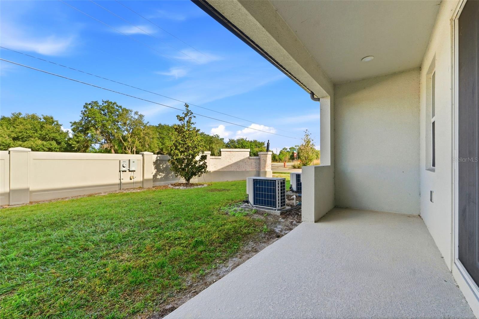 CREEKSIDE TOWNHOMES - Residential Lease