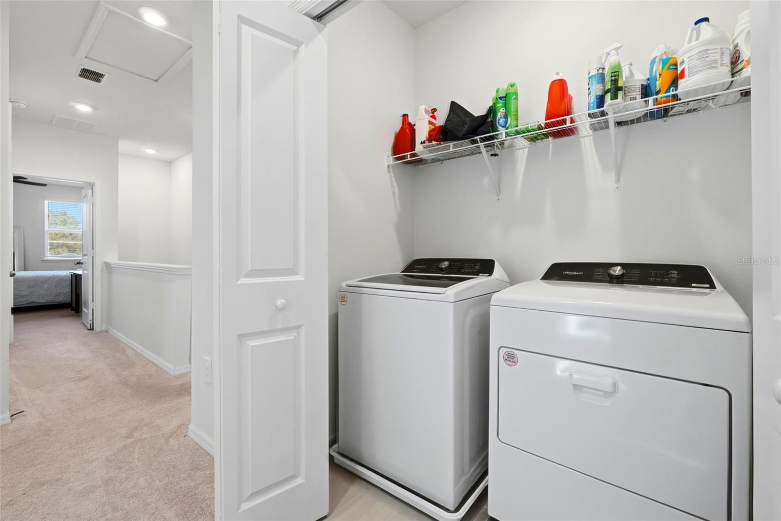 CREEKSIDE TOWNHOMES - Residential Lease