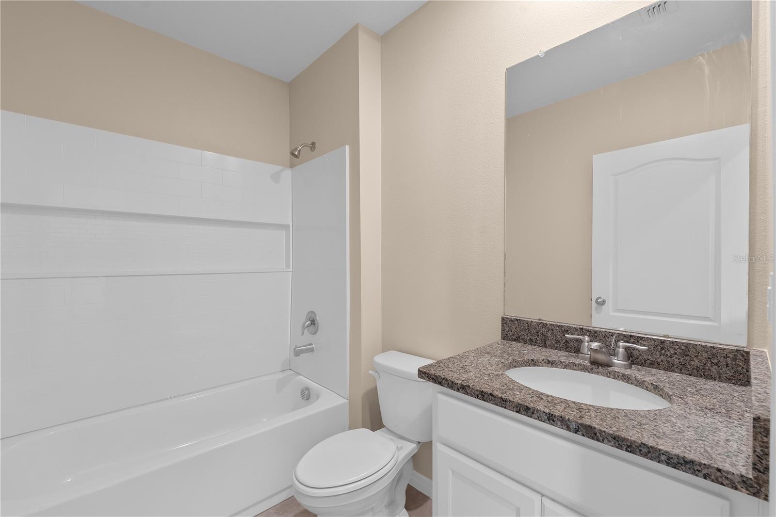 BARRINGTON - Residential Lease