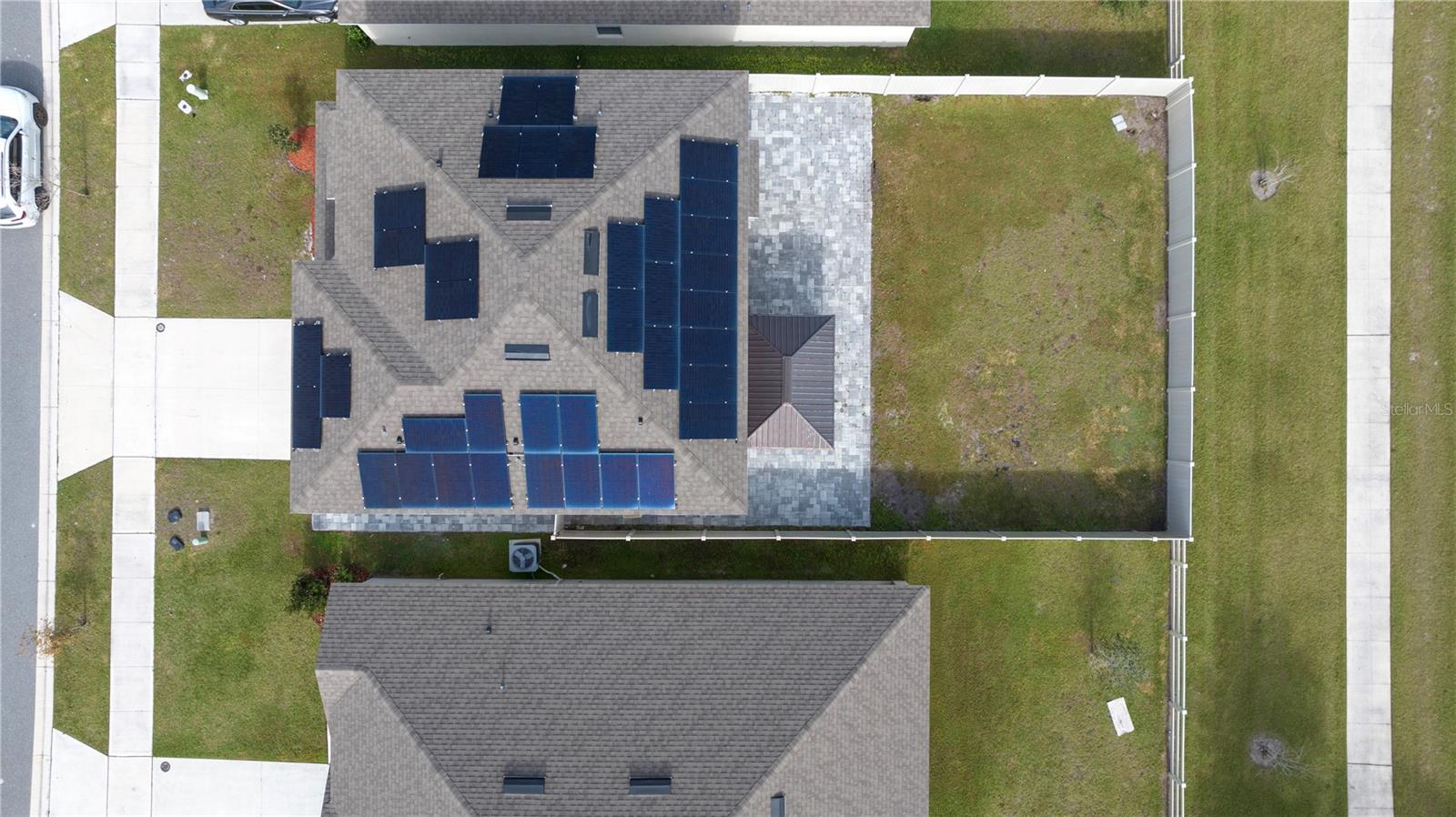 BARRINGTON - Residential Lease