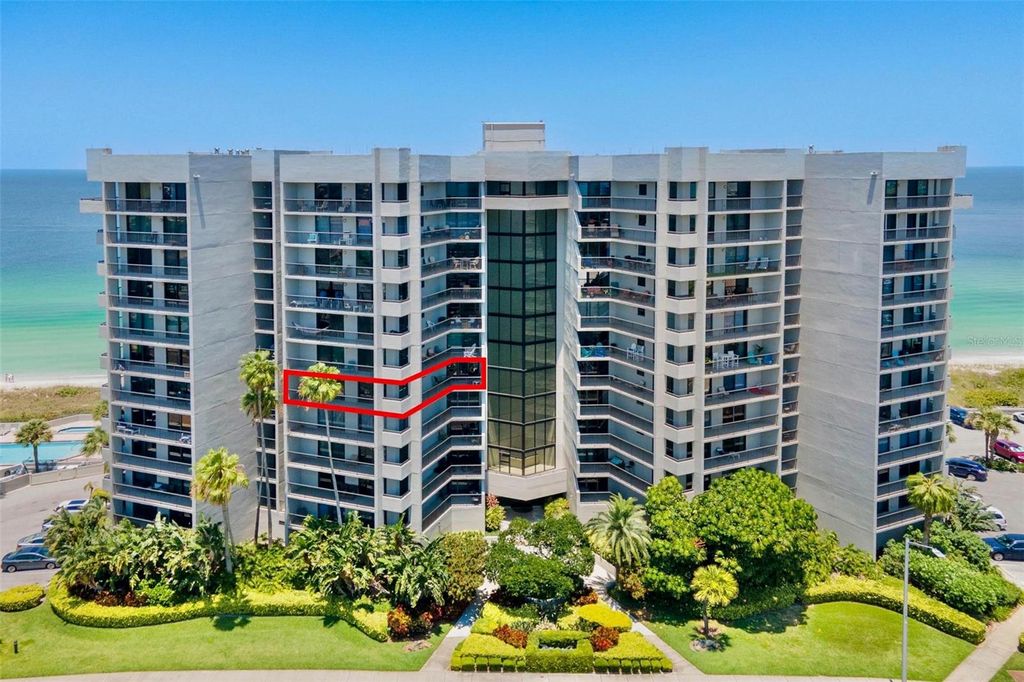 Photo of 1660 Gulf Boulevard #607, Clearwater Beach, FL 33767 (MLS # TB8457534)