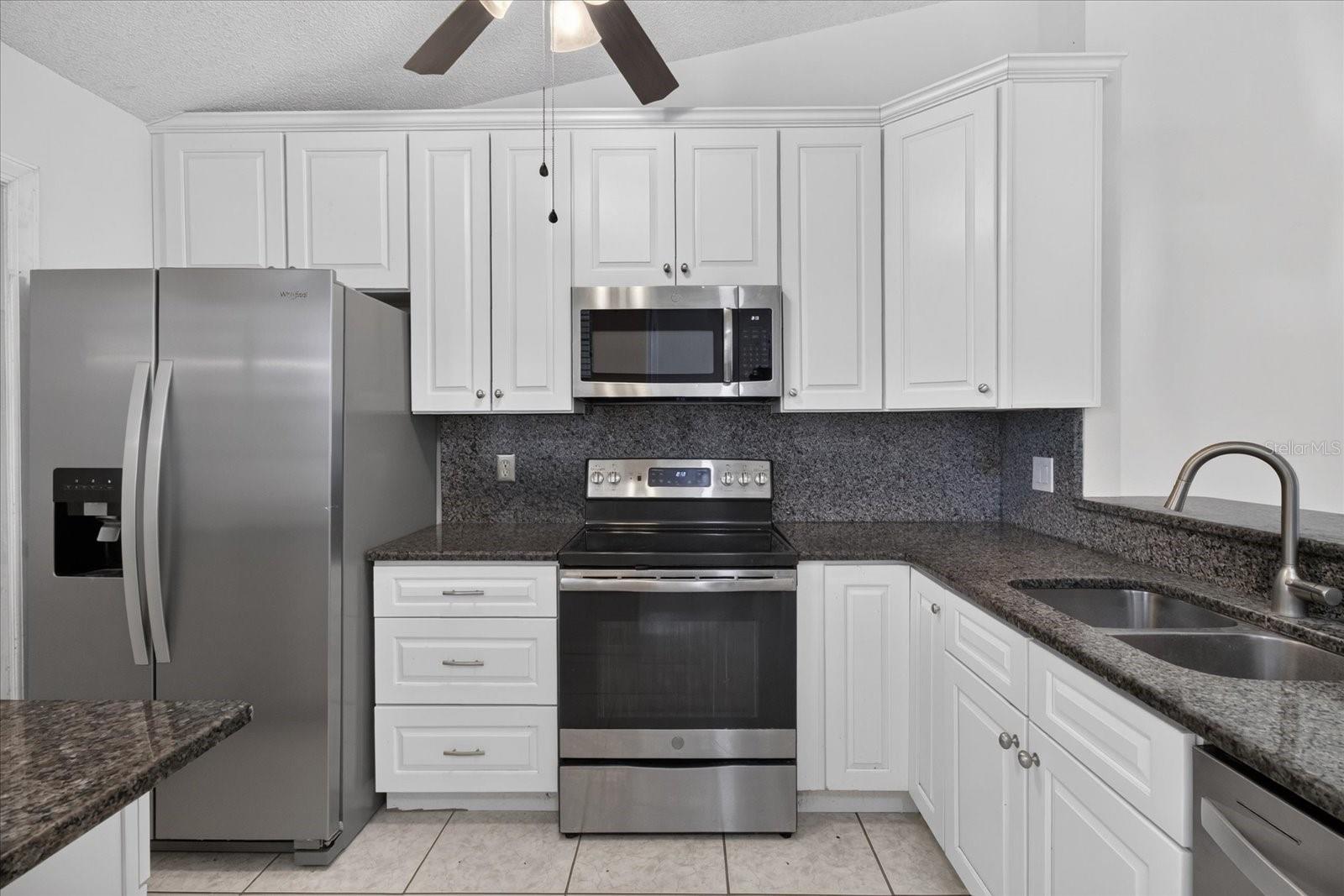 3178 CLOVERPLACE DRIVE
