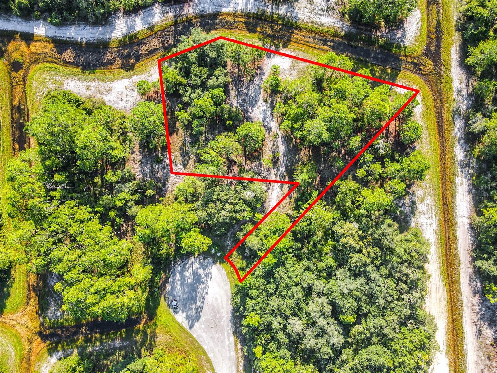 Welcome to an incredible opportunity to build the home of your dreams located in Poinciana, FL. This exceptional .57 acre vacant lot is nestled on a serene cul-de-sac, providing the perfect privacy. Surrounded by lush greenery and mature trees, this lot offers a picturesque backdrop for your new home, blending natural beauty with modern convenience. With a blank canvas, you have the freedom to build what you envision!