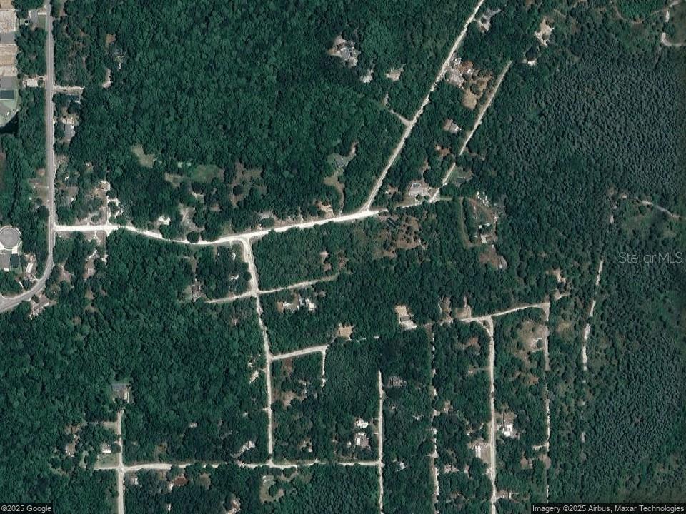 MOON LAKE ESTATES - Land