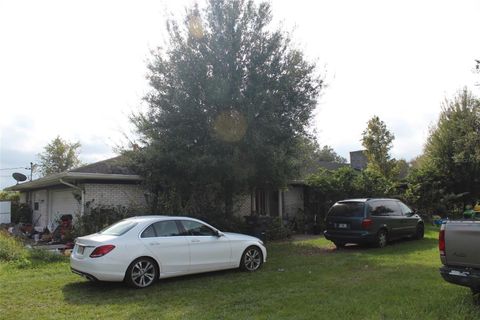 A home in HAINES CITY