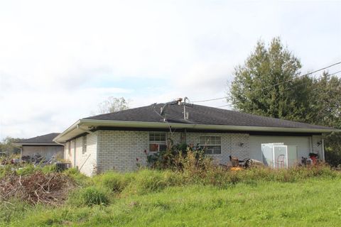 A home in HAINES CITY