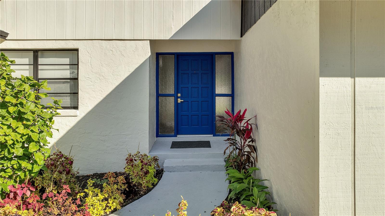 BARCLAY WOODS 1ST ADD - Residential Lease