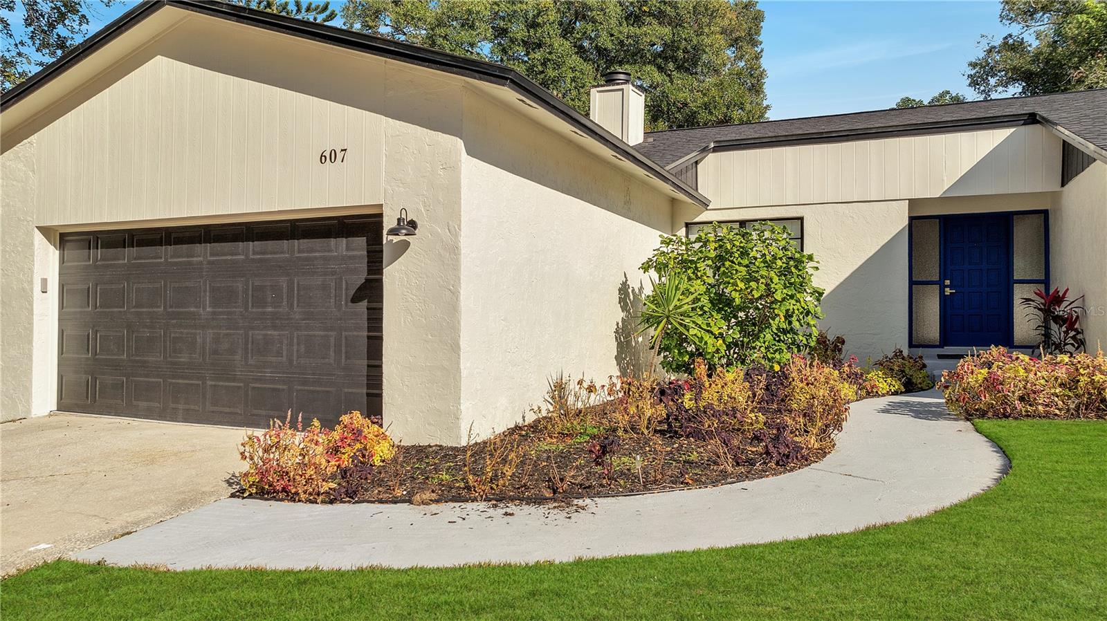 BARCLAY WOODS 1ST ADD - Residential Lease