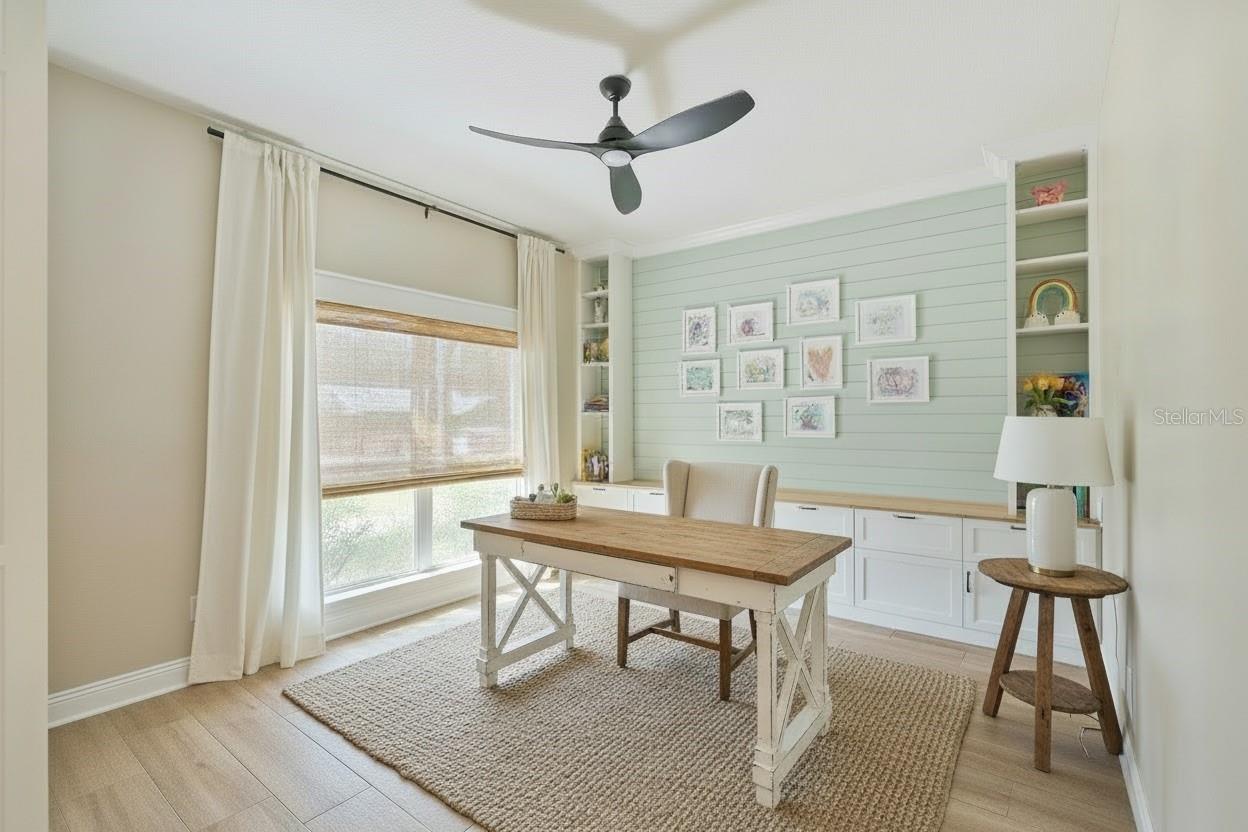 LAKE BEAUCLAIRE SUB - Residential