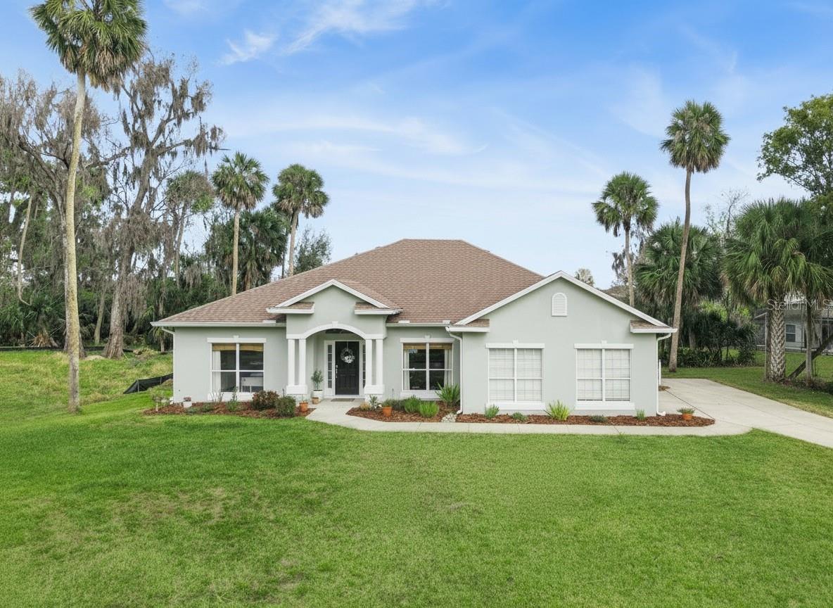 LAKE BEAUCLAIRE SUB - Residential