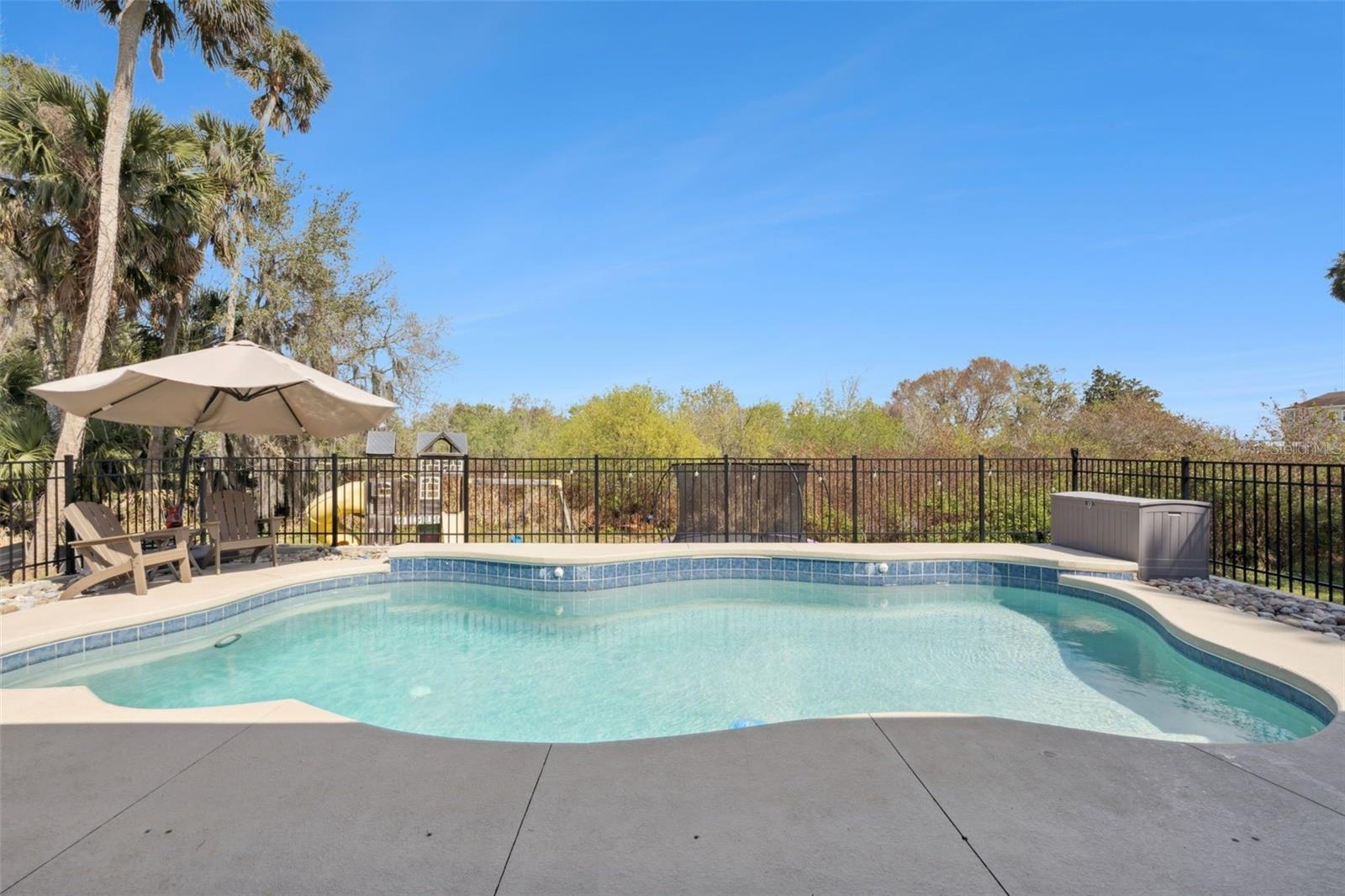 LAKE BEAUCLAIRE SUB - Residential