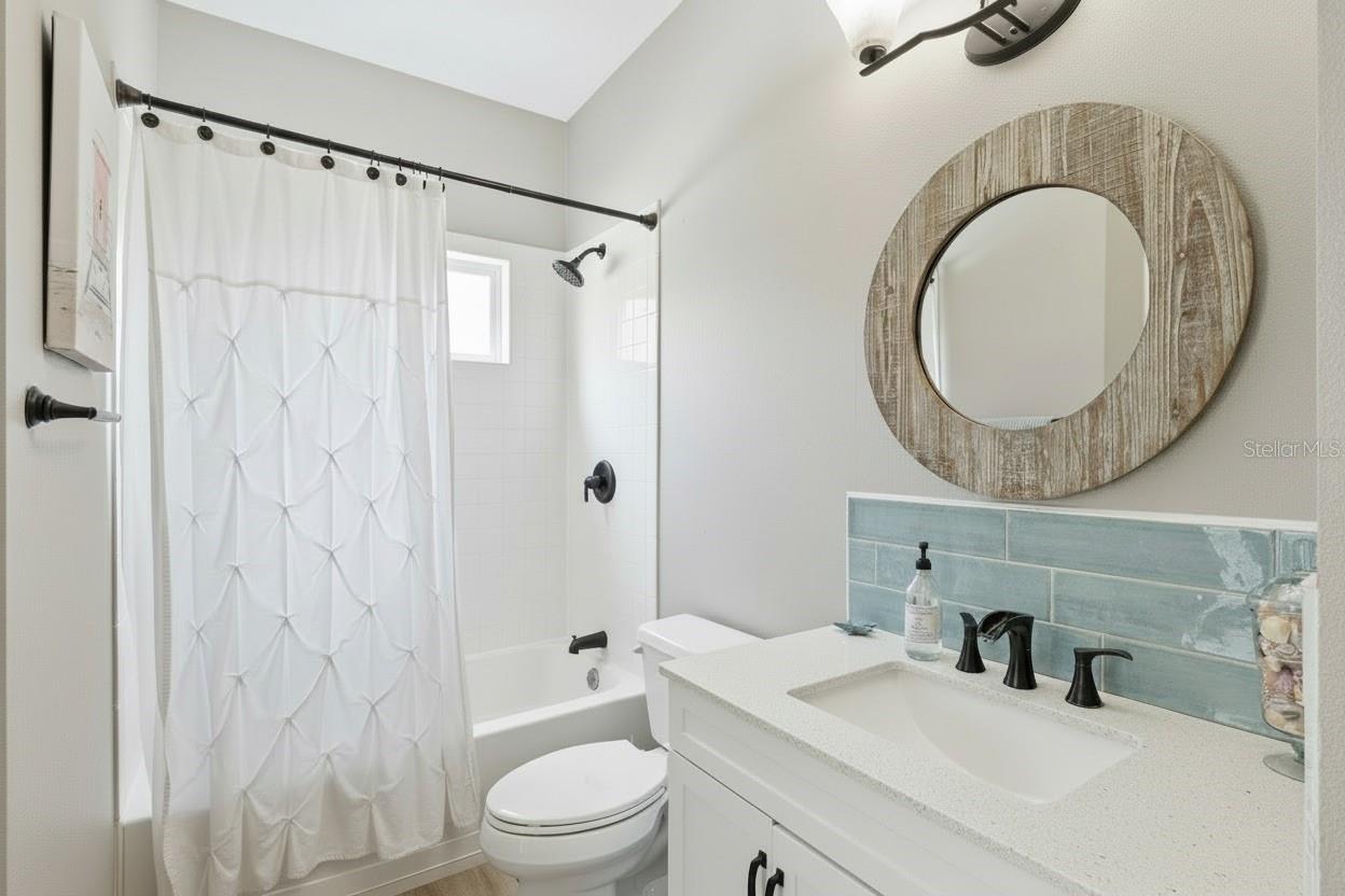 LAKE BEAUCLAIRE SUB - Residential